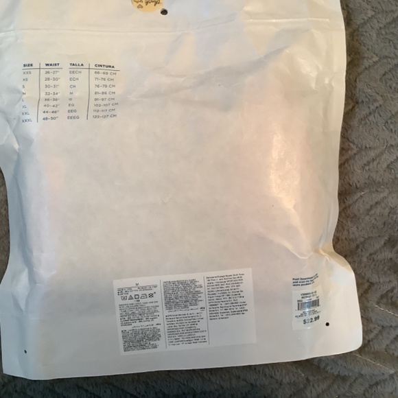 Old Navy Men’s Soft Washed Boxer Briefs 3-pack 6” inseam Americana pattern Sz M - Picture 2 of 3